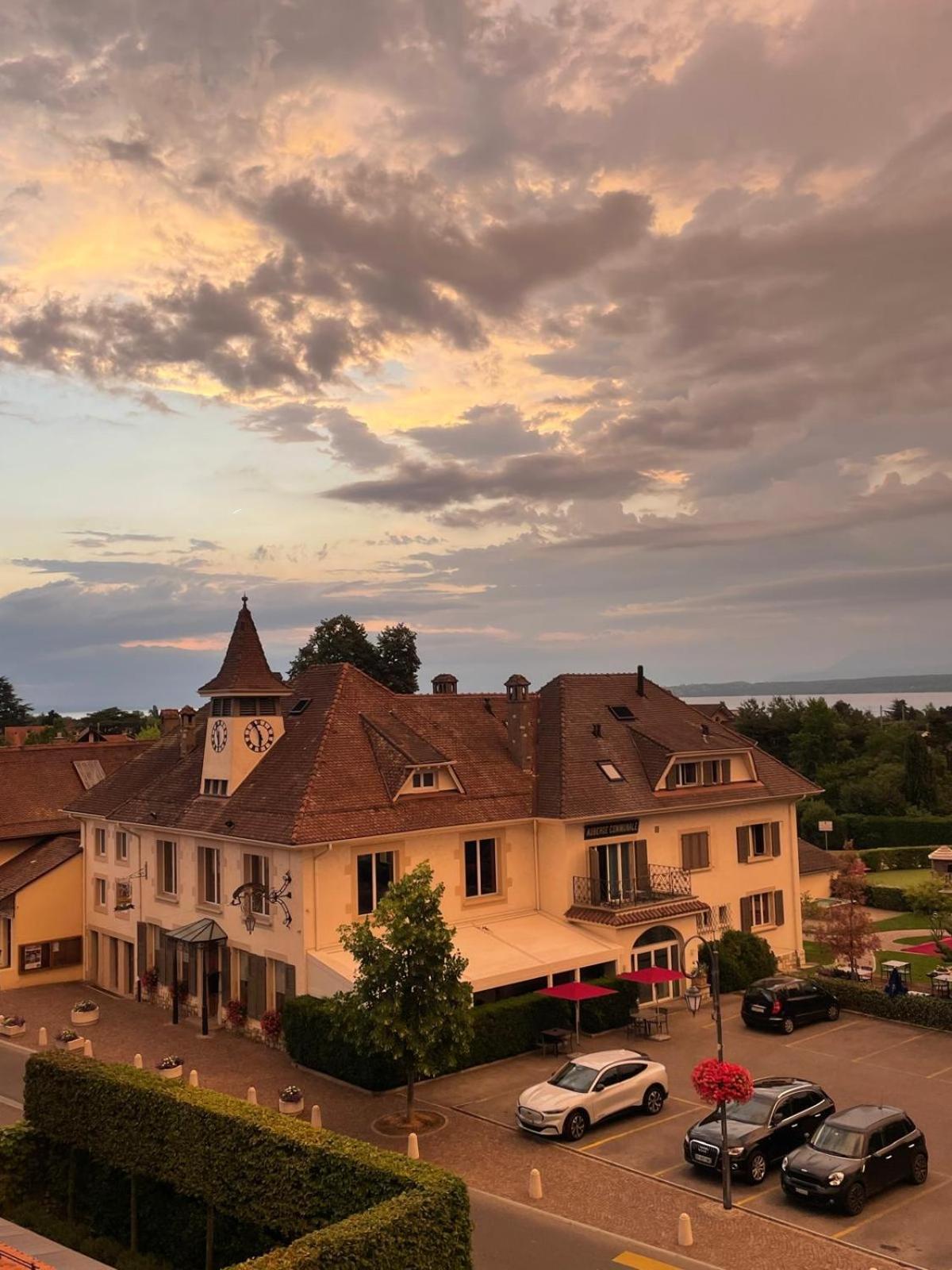 Auberge De Founex Exteriör bild