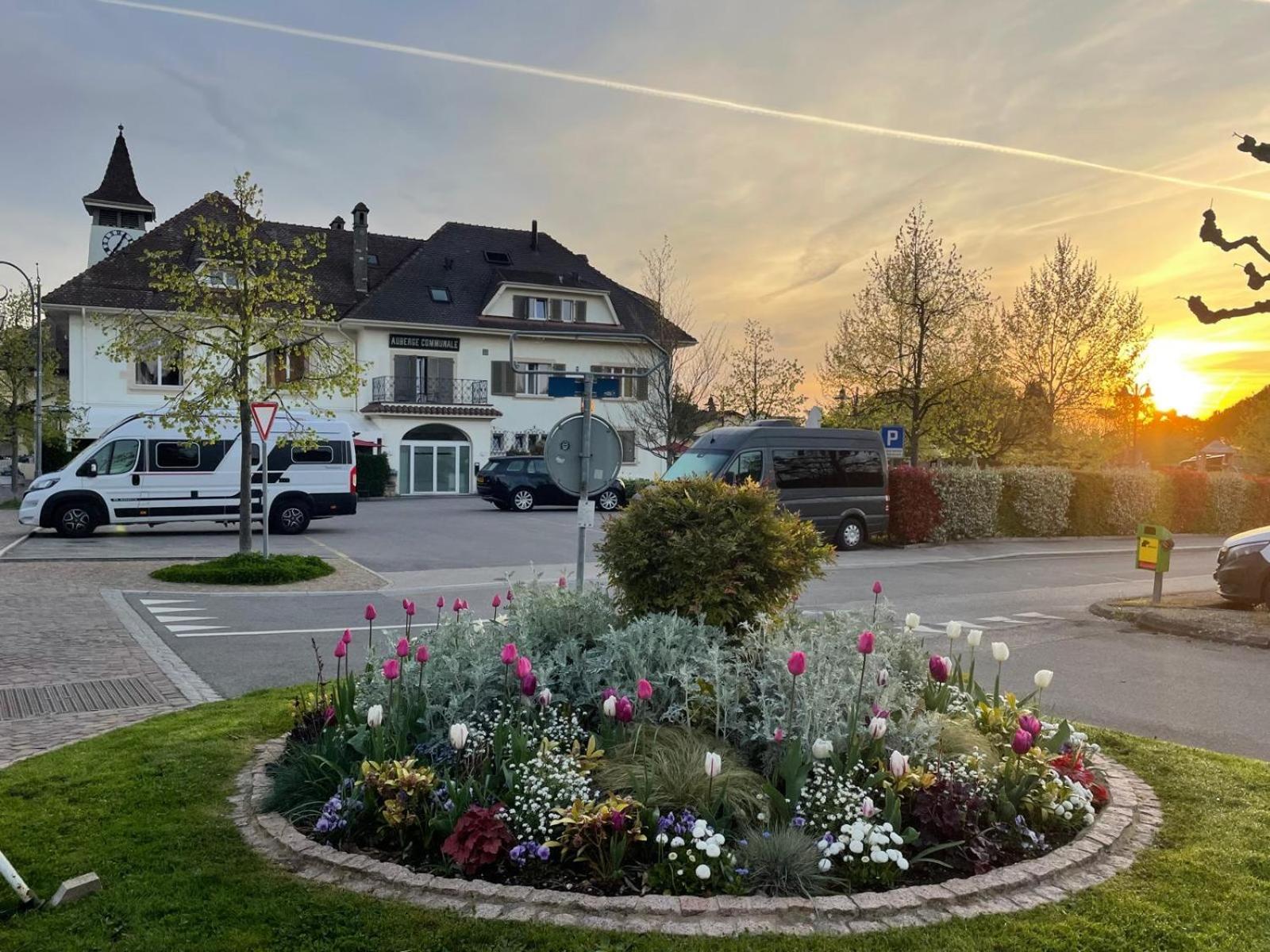 Auberge De Founex Exteriör bild